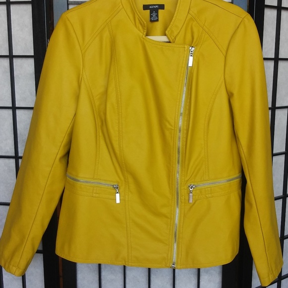 Alfani Jackets & Blazers - Alfani Faux Leather Moto Jacket Size Medium